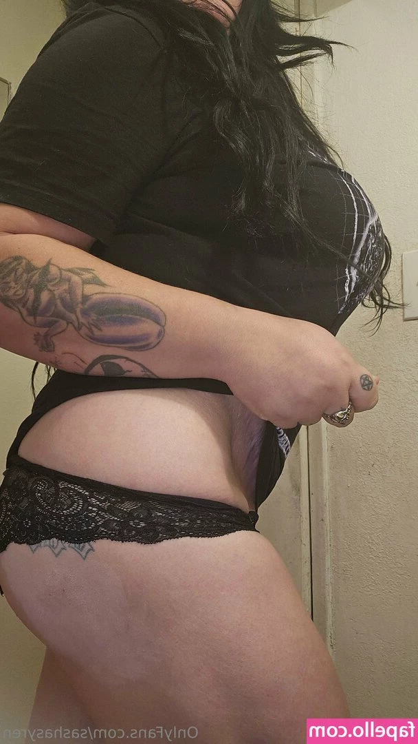 sashasyren - First pussy pic on my new phone