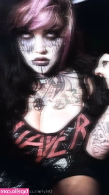 sashasyren - I don t know why work doesn t allow me to show off my legs more