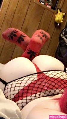 Stoned_baby420 [ stoned-baby420 ] - long time no see OF friends