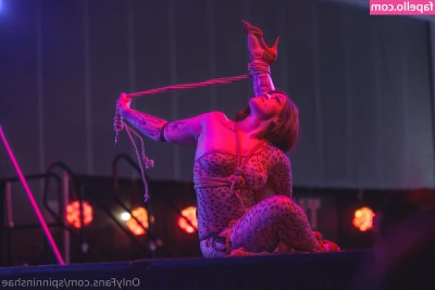 spinninshae - Anyone hooked on a feeling     Love if you want to see it in my pussy