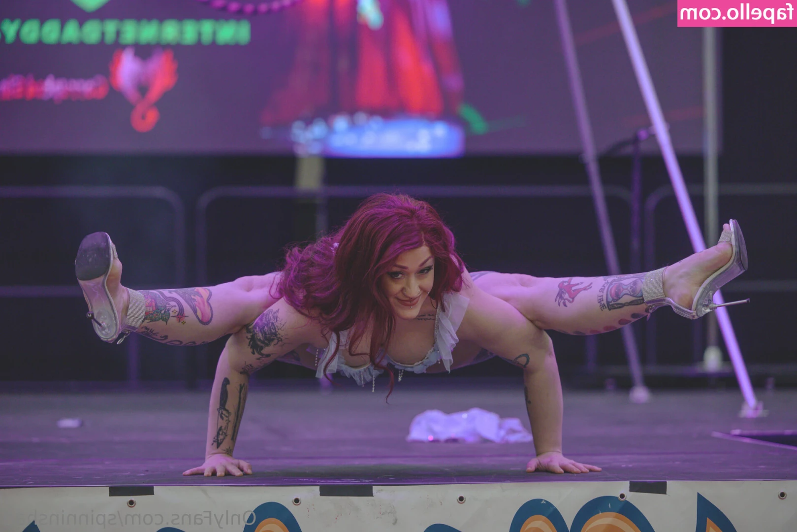 spinninshae - Pearl necklace coming soon