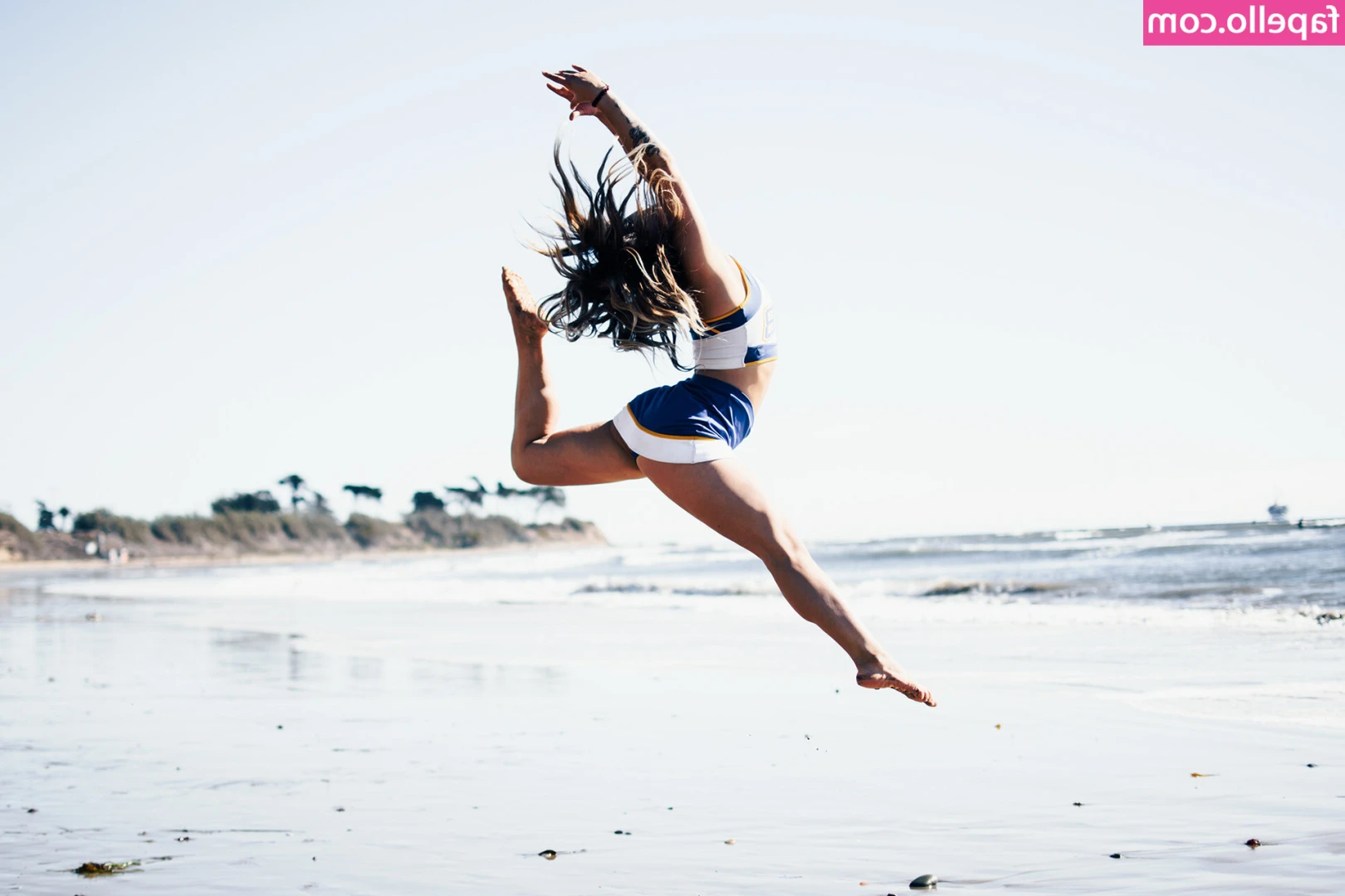 alaskafornia - Are you going to give me an ass shot? 😉