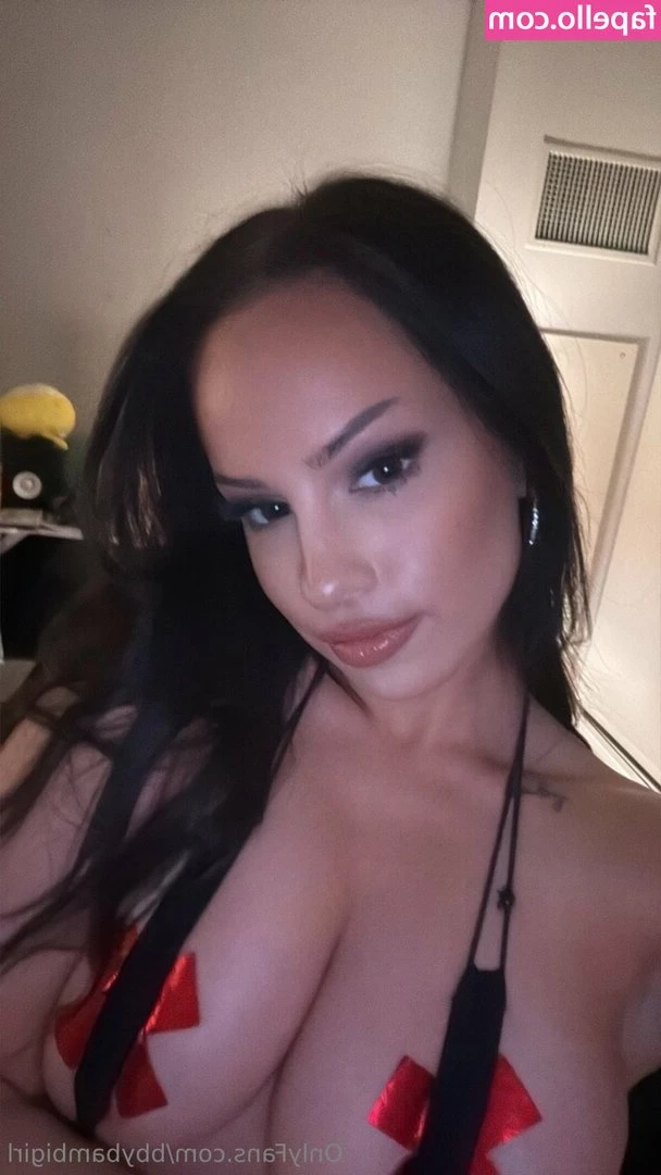 Sidnie Tipton [ sidnie-tipton ] - these next 9 Days will be fun