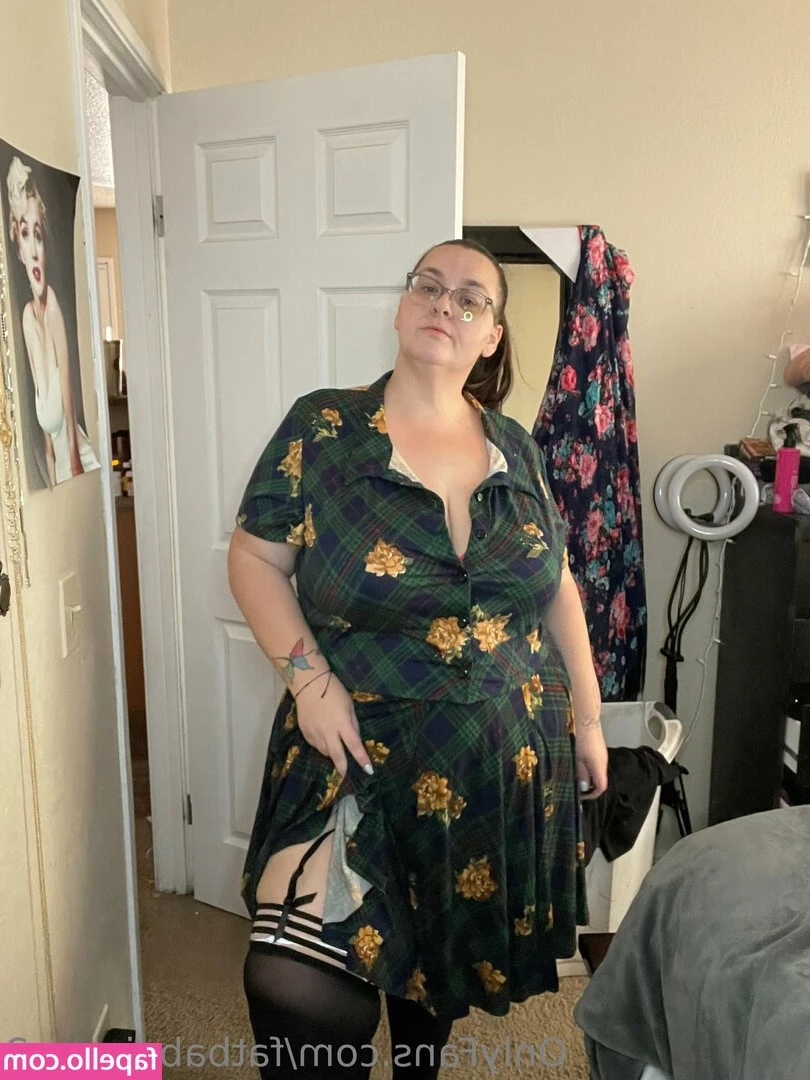 fatbabejenny2 - Fingering  clear chair  hitachi and squirting  How can you go wrong 