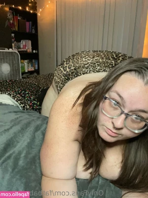 fatbabejenny2 - Sdraiata in doccia