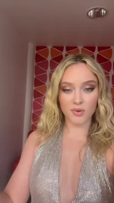 Zara Larsson [ zara-larsson ] - CUMING SOON  074-075 Teacher Gives Student a Private Master Class  I