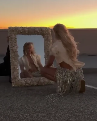 Zara Larsson [ zara-larsson ] - TELL ME I WOULDN’T LOOK SO FUCKING SEXY IN THESE OMG 😭🤤