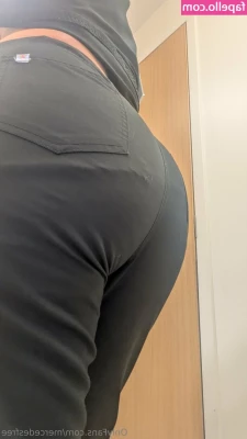 mercedesfree - 疫情假日 哪都去不了嗎  沒關係日常 幹話