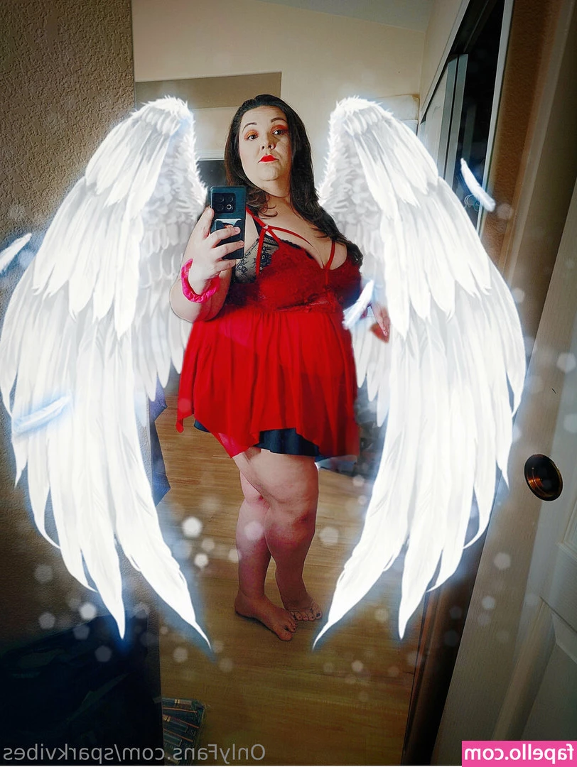 sparkvibes - My first post y all subscribe and dm on what y all like