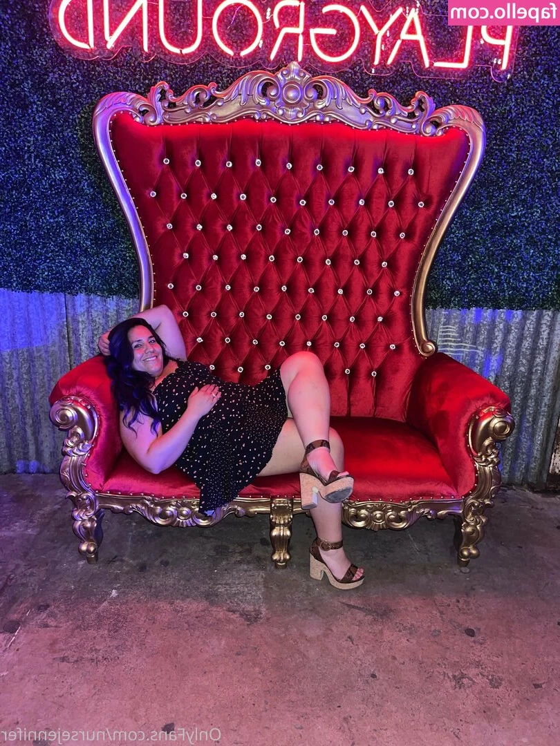 nursejennifer - i love being naked outside