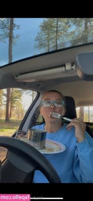 beckybelly - Have you ever fantasized having a topless maid