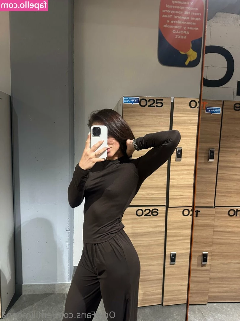 karomona - Time of the month farts  They were big an stinky