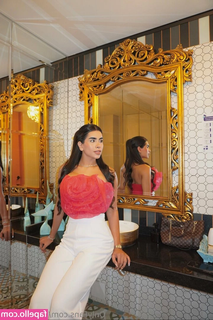 loveariarose - Tomando el sol  para siempre ser tu morenita