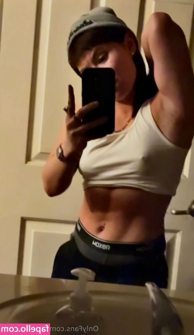 sharkmaross - Suck my pussy lips 💋