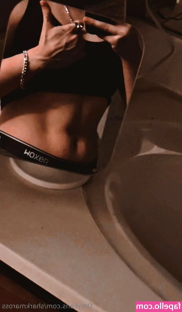 sharkmaross - Ran through the car wash enjoying my passenger princess status