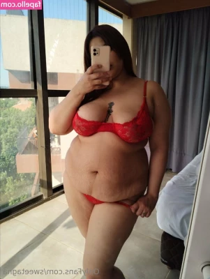 sweetagna - Cornered. With @thedarkgoddesss