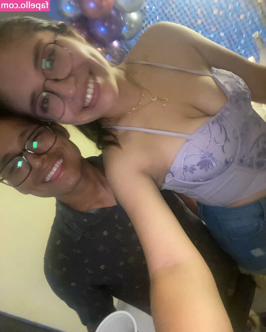 Corayma Eliana [ corayma-eliana ] - Uff ese trajecito se me ve hermoso