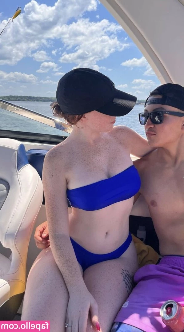 velvetsoulz - Who wants to see more     bellesnasty  onlyfans  lauren 2000