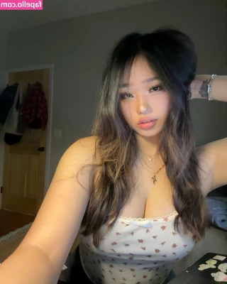 cellow111 - Lettin her get some air