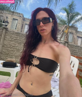 fire_gal [ fire-gal ] - Just chillin   xxx