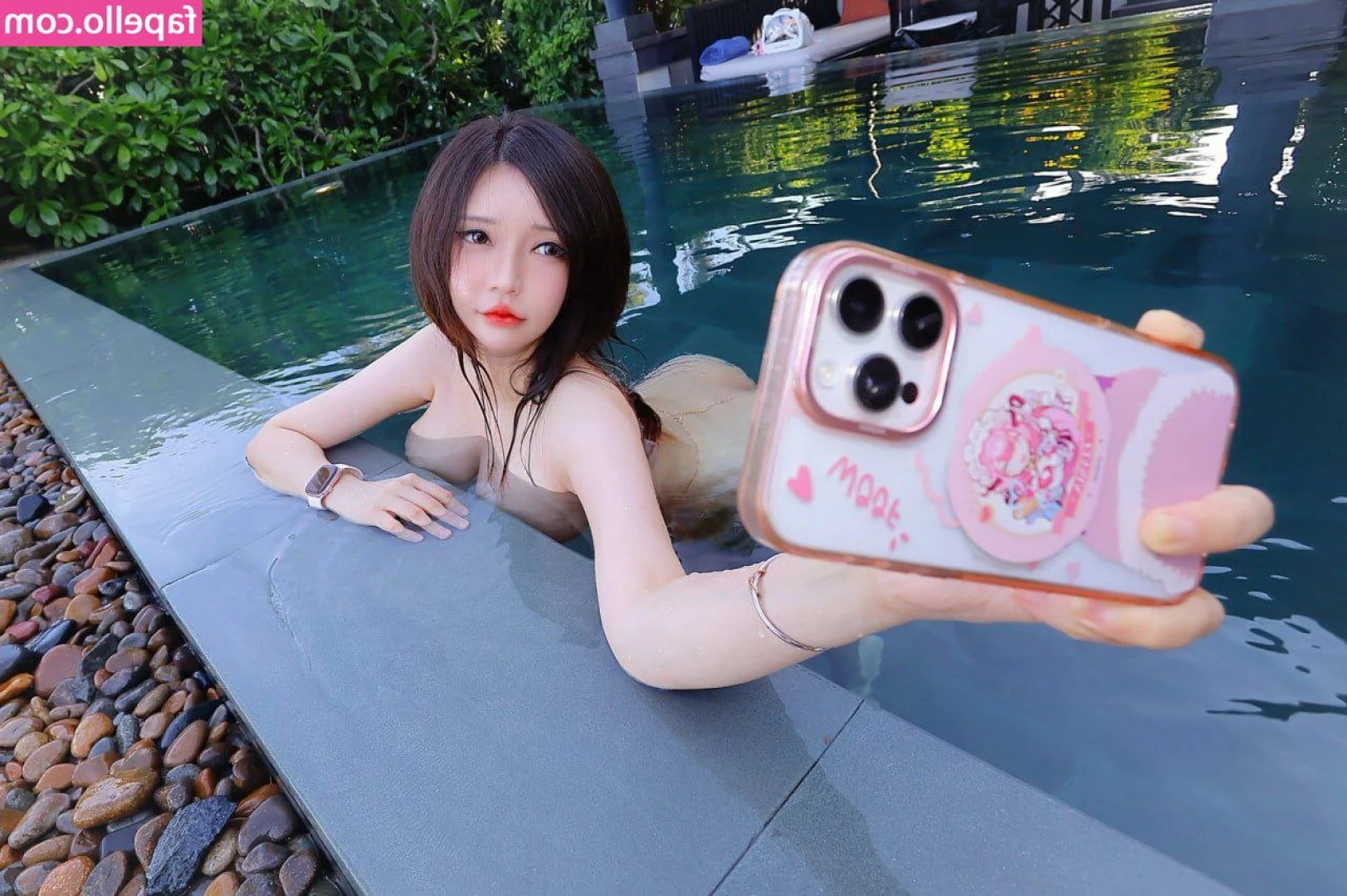 Potato Godzilla [ potato-godzilla-23 ] - Hope your face is free to twerk on😈🖤