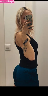 Raven Screams [ raven-screams ] - HAPPY FRIDAY  Hopefully this starts your weekend off right  And well