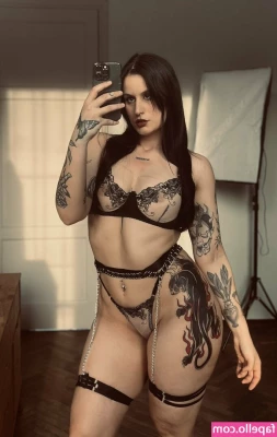 Syndelok - Taking 2 dicks at once