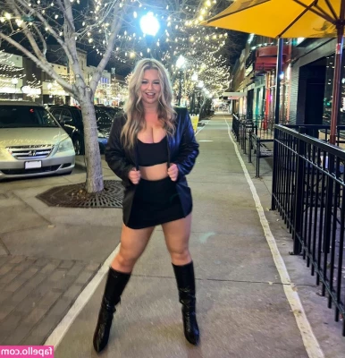 Jillian - TWerking that ass for you zaddy