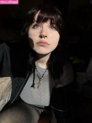 mylittlerobin [ mylittlerobin-1 ] - Who said I had to be quiet