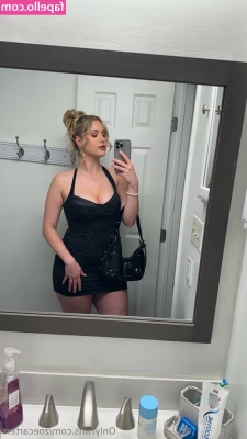 zoecarterr - Soft girl skin and soft heart ❤