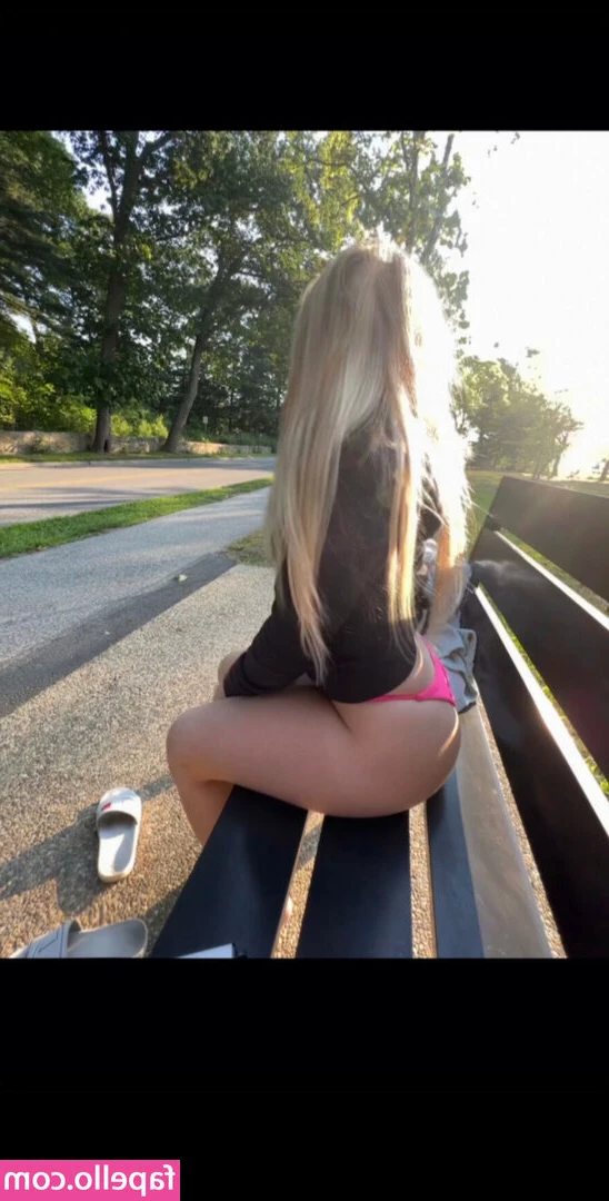 Emmy Moore [ emmy-moore ] - Waiting for my period to end for this new set. I have 3 lined up.