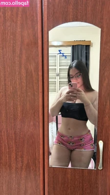 debs_free [ debs-free ] - dragon_fire_for_u   New girl on OF    WebCam model    sexting 24 7 