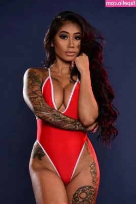 Rosette Hing [ rosette-hing ] - quick video before work :3 FINALLY WITH VOICE AND AUDIO AGAIN!! :D  i