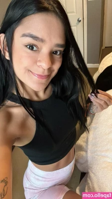 evelynlopera25 - Just living my best life