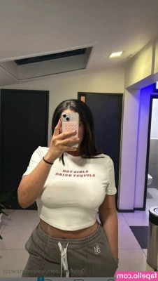 Valemartineez - Happy Hump Day everyone... Im back and will be posting right through