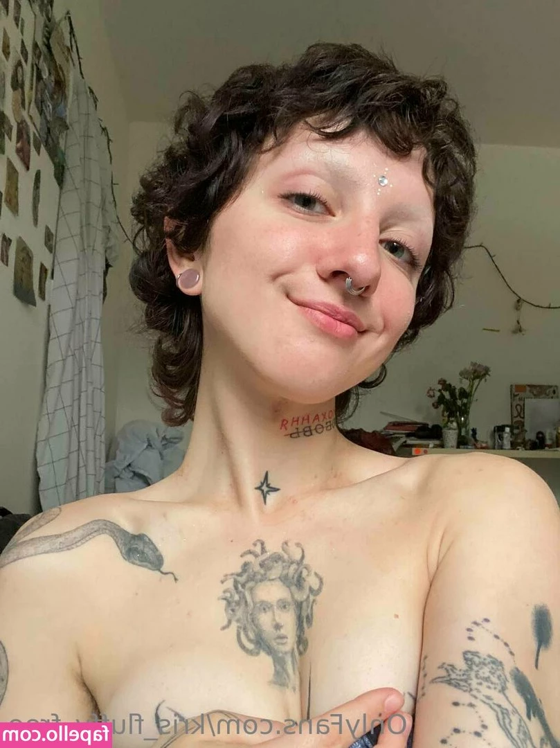 madison_olsen [ madison-olsen ] - Buns