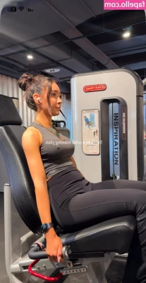 Merve Özkan [ merve-zkan ] - i am vaccinated  both doses  had to drive through west bumfuck to get