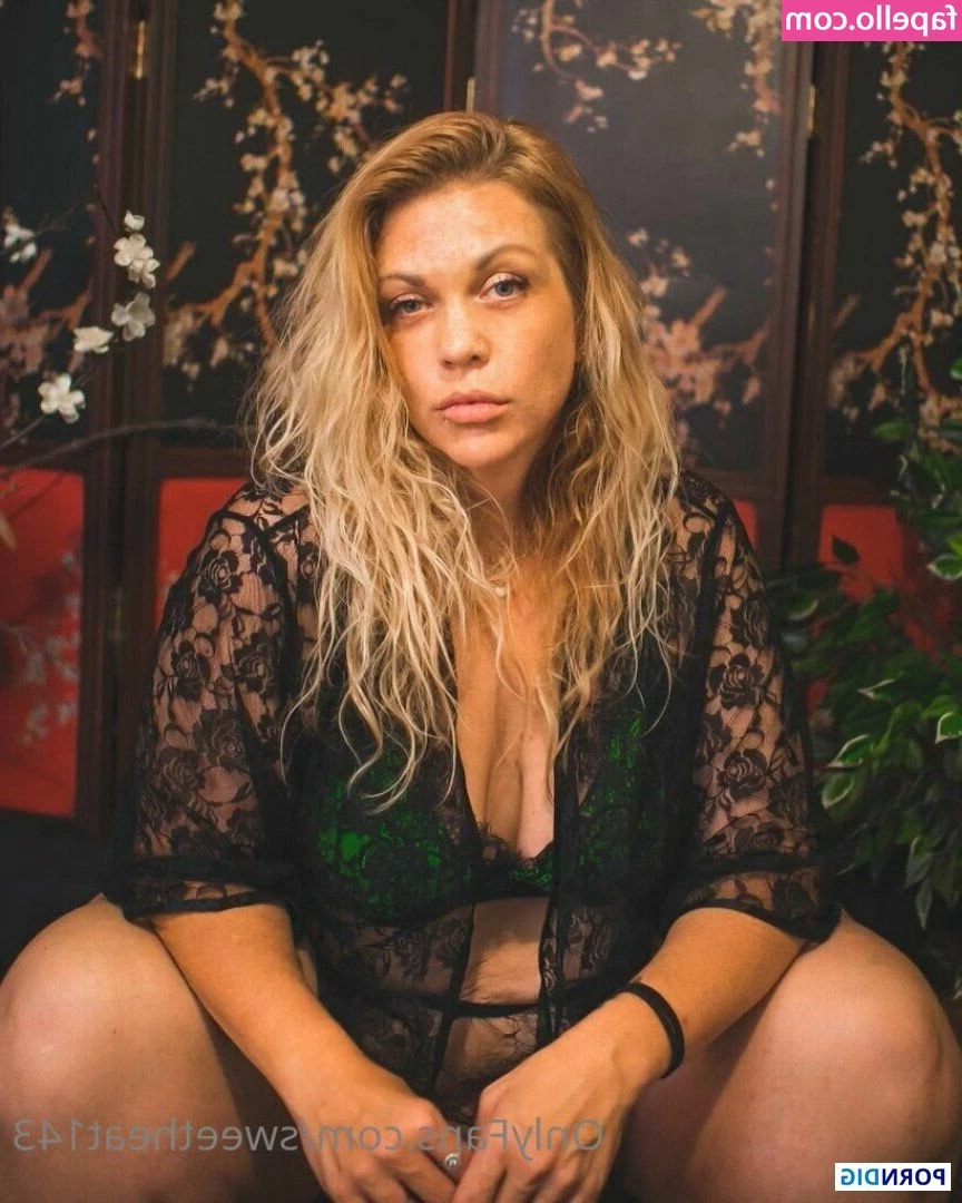 Sweetheat143 [ sweetheat143-1 ] - I let my Uber driver creampie would you sign a release like he did to