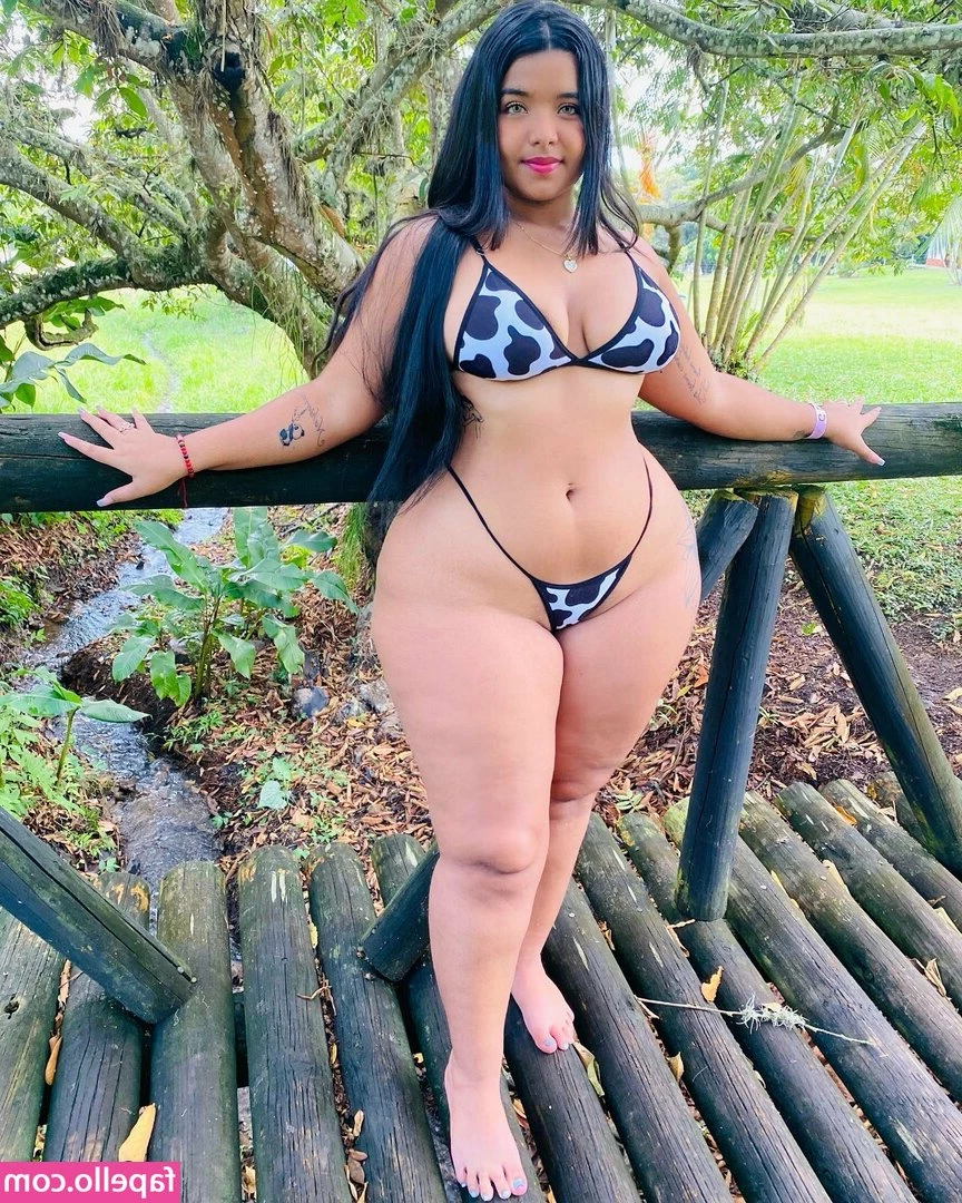 Angiecoss - I like to imagine this is his reaction when I rub one out 😆