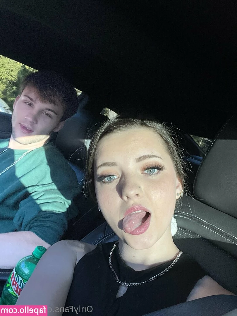 seth_kj [ seth-kj ] - Do you like the black and white picture