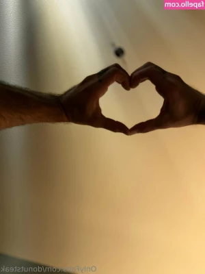 donutsteak - Relaxing boobies