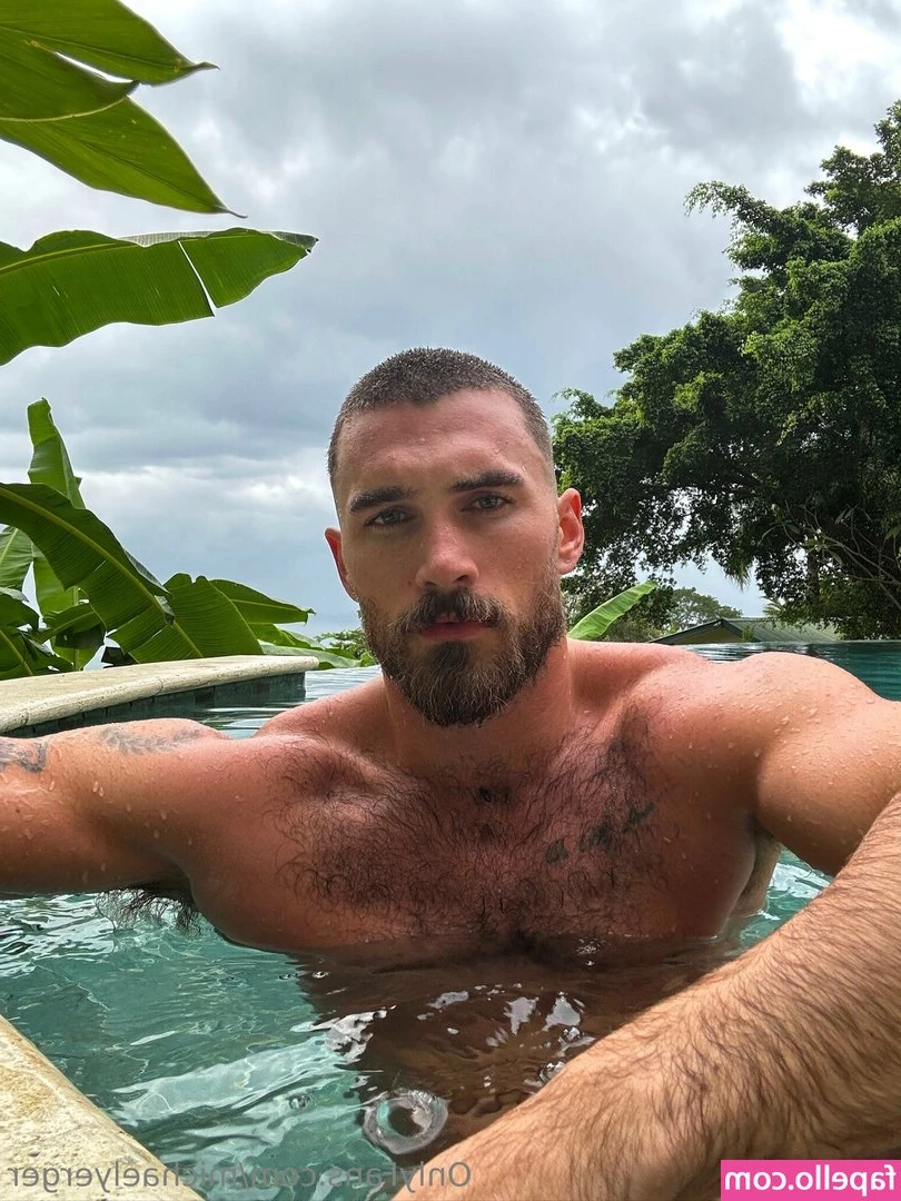 michaelyerger [ michaelyerger-2 ] - Πήρα το διπλωματακιιιι