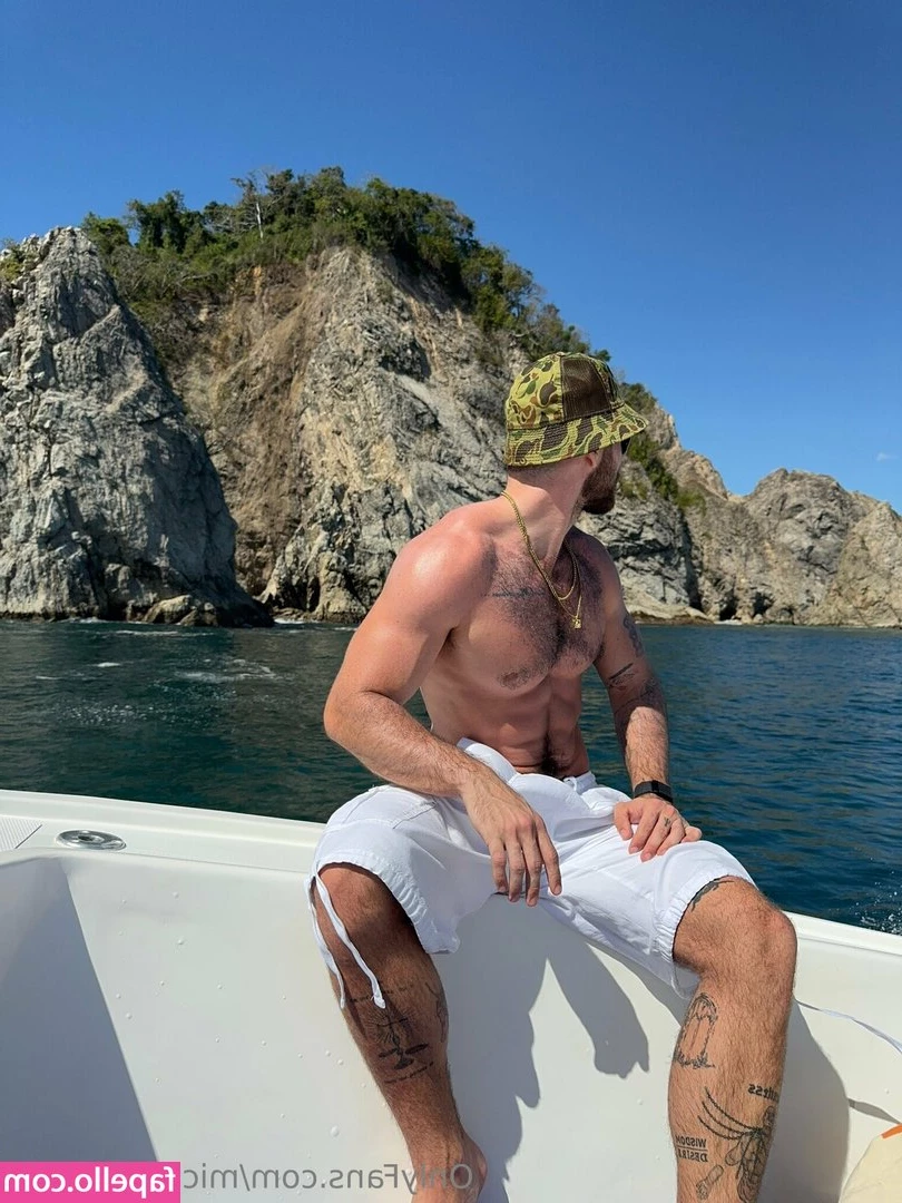 michaelyerger [ michaelyerger-2 ] - this and a blunt  gt