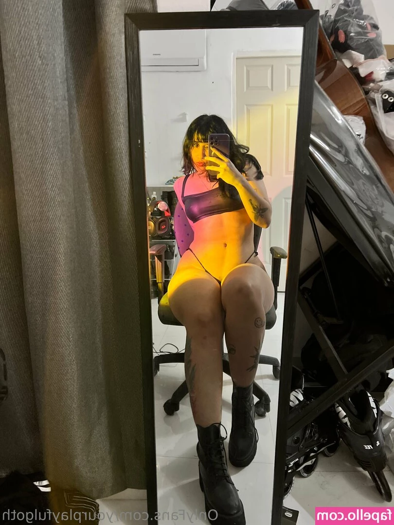 yourplayfulgoth - S/o classmate Brian & B Diddy 🎓 slow motion Titty Bounce