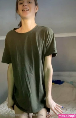 yourplayfulgoth - Tanning and sweating