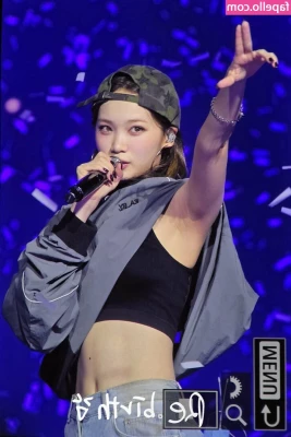 Kim Chaewon [ kim-chaewon-1 ] - Do you like the front? 😈