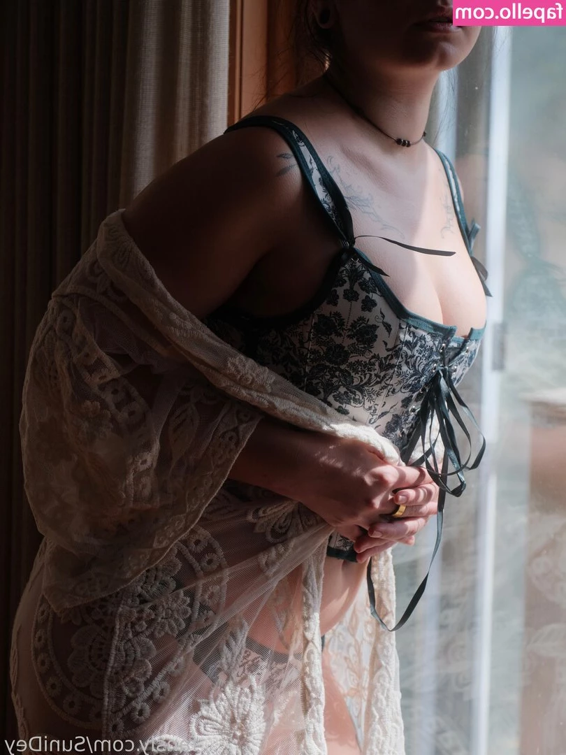 Sunidey [ sunidey-10 ] - Another erotic story for your bedtime pleasure hehe