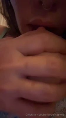 bellabouncesfree - Soft boobs