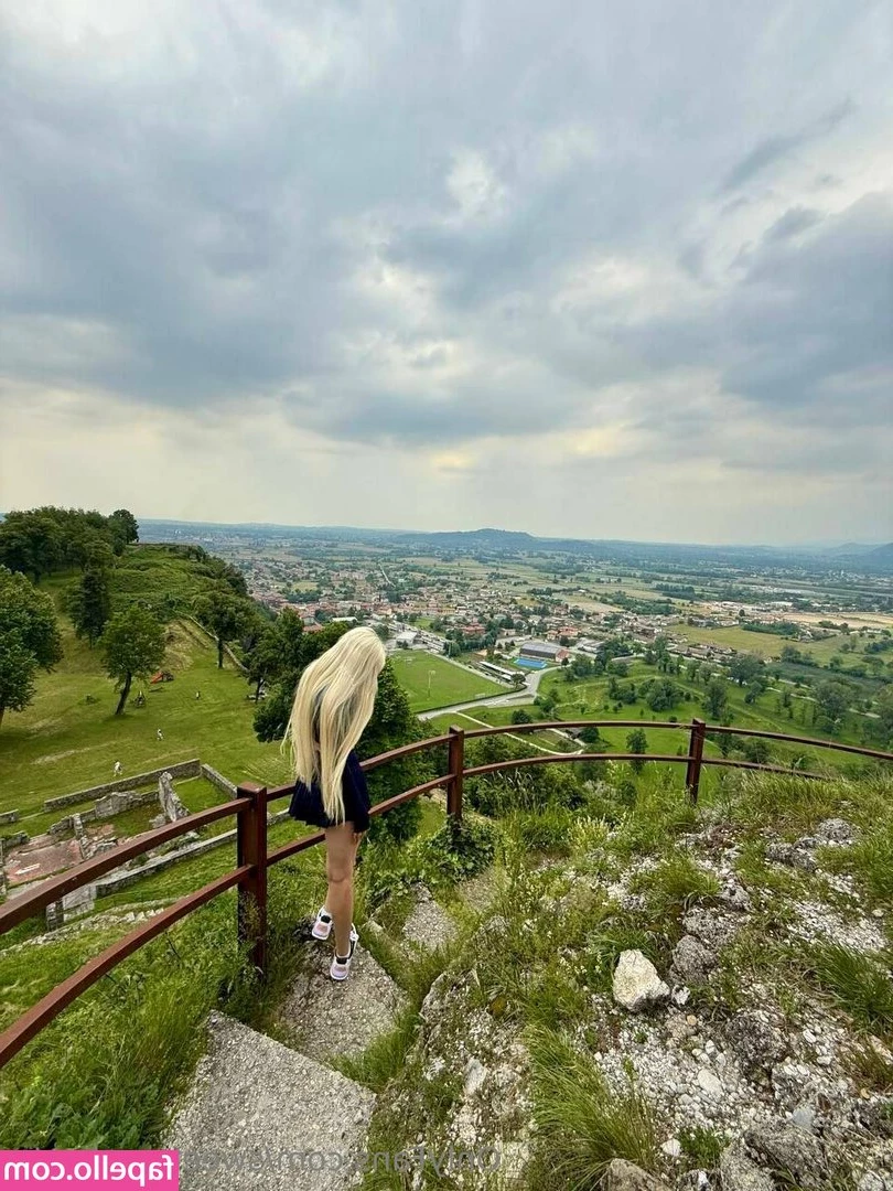 sweetcarolinats - Felt cute   had to share