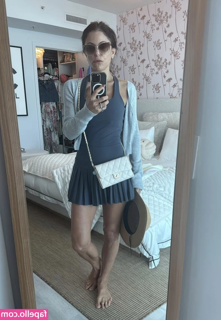 Bethenny Frankel [ bethenny-frankel ] - ร นน องชายแท เมาแข งก นช ก